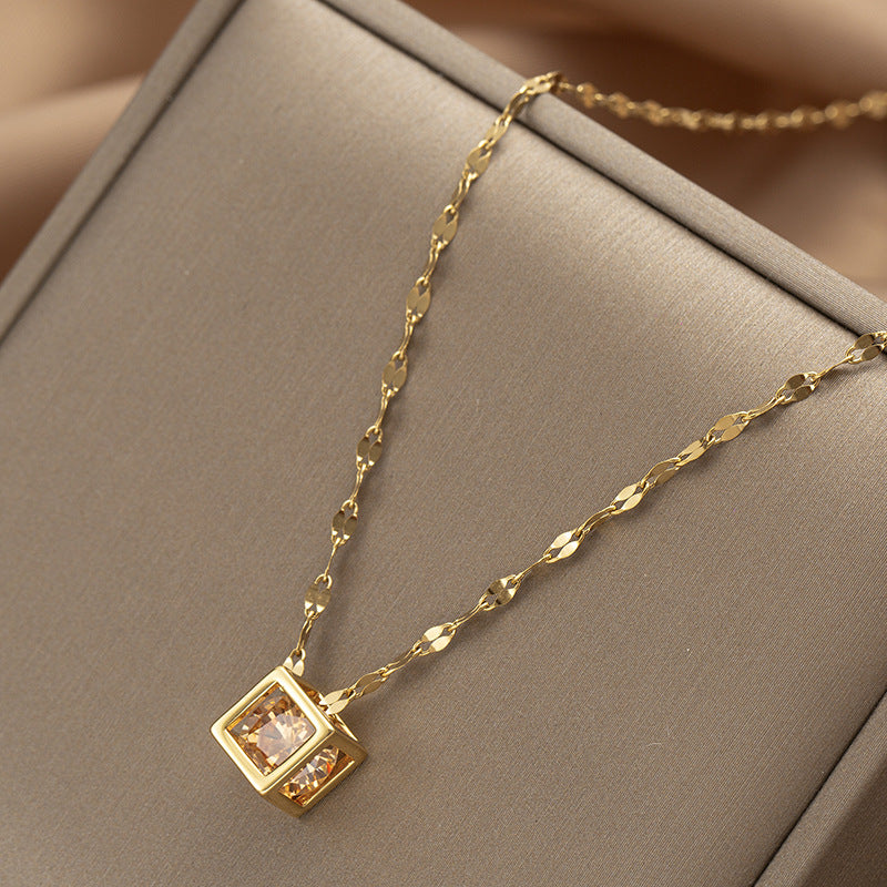 Minimalist Gold Necklace – Elegant Layered Jewelry